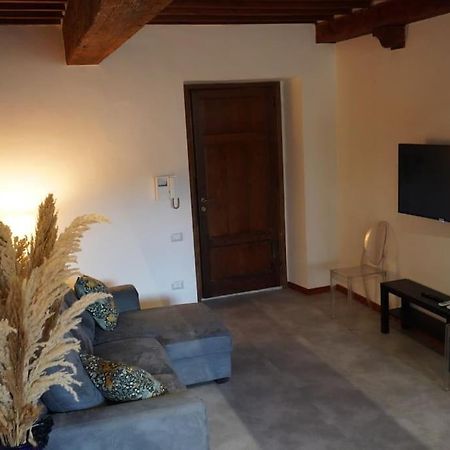 Loft Moderno Ubicato Nel Centro Storico Di Lucca Daire Dış mekan fotoğraf