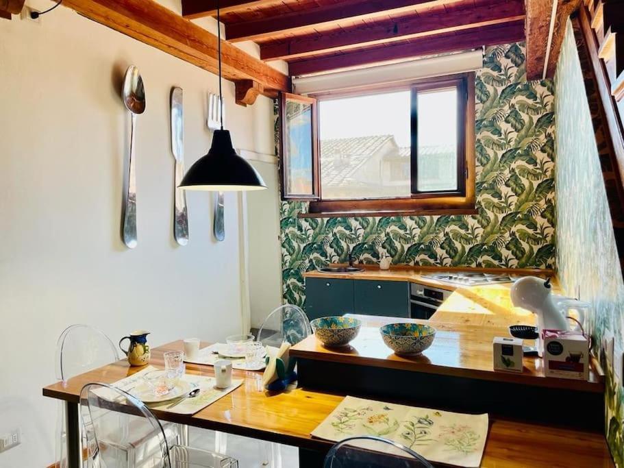 Loft Moderno Ubicato Nel Centro Storico Di Lucca Daire Dış mekan fotoğraf